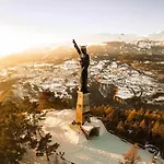 Chalet Aigle Crans-Montana